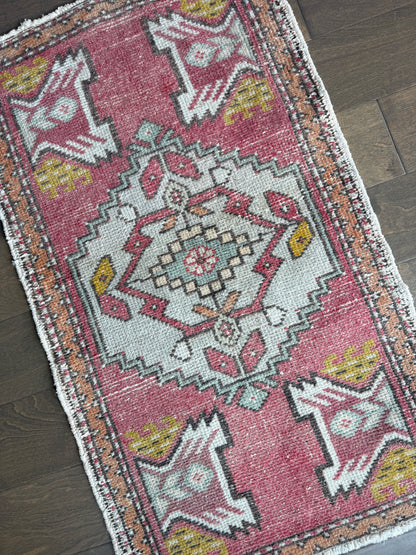 #10003 | 3'2" X 1'9"