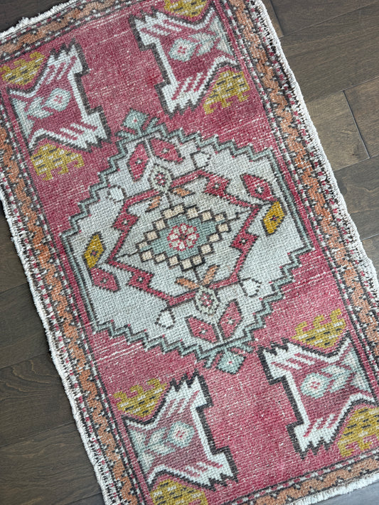 #10003 | 3'2" X 1'9"