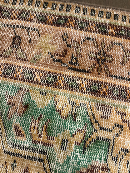 #10011 | 3'1" X 1'7"